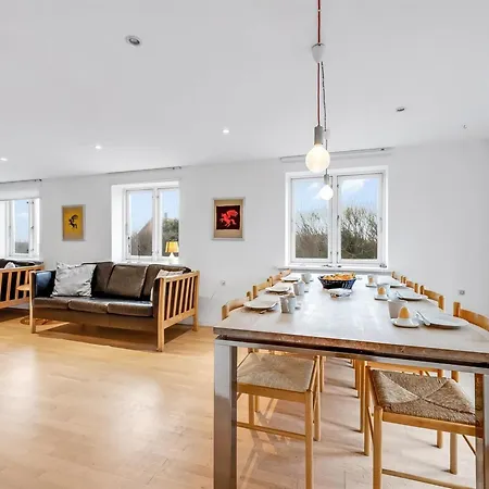 Laurentia - 200m From The Sea By Interhome *